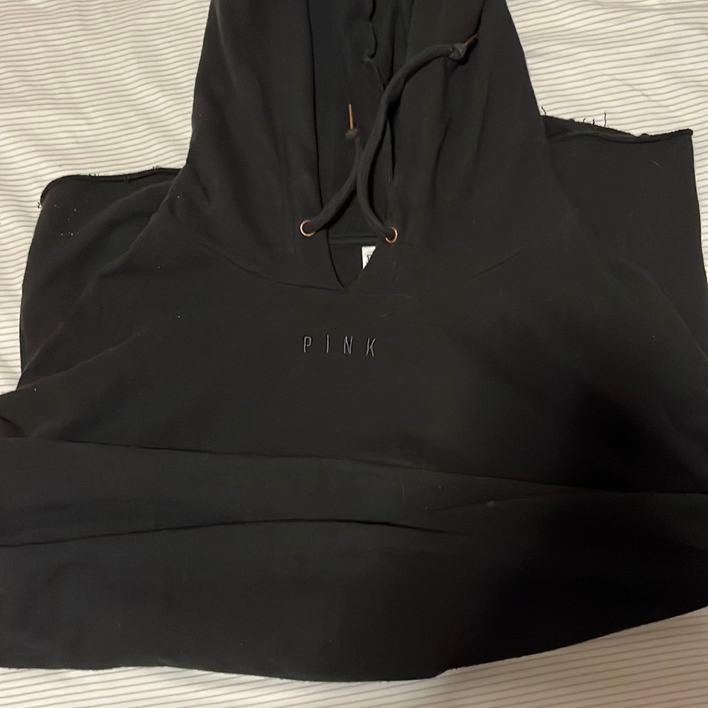 PINK HOODIE WITH BACK CUT-OUT